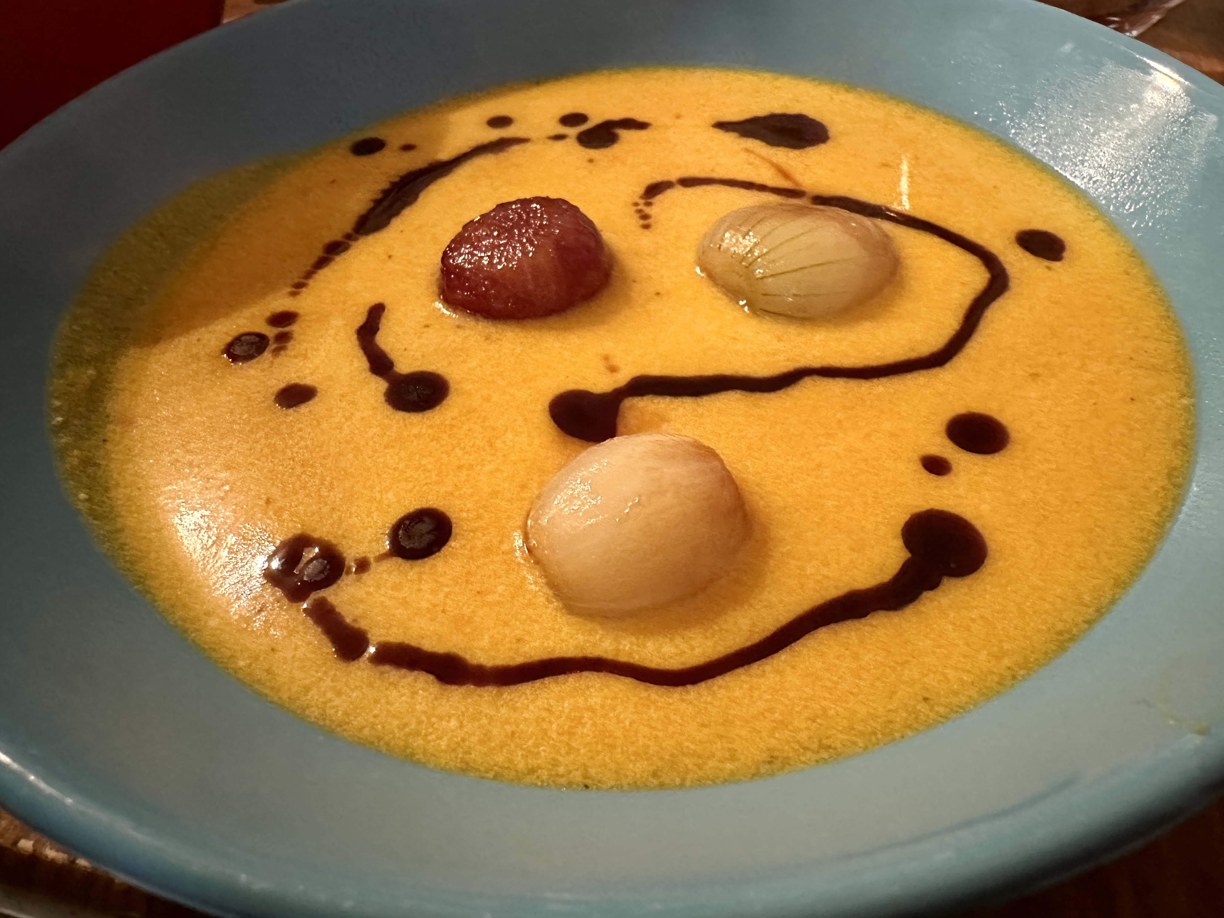 <i>Winterliche</i><i>Kürbissuppe</i>
